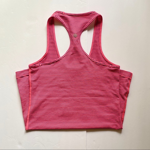 [GUC] Lululemon Active Tank Tops lot size 6 - Picture 7 of 9